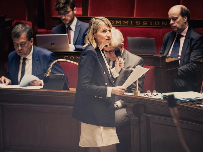 La ministre du travail, Astrid Panosyan-Bouvet, le 3 juillet 2025 à l'Assemblée nationale © Bastien Ohier / Hans Lucas via AFP